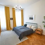 Renovated & Cozy - Close To Museumsquartier